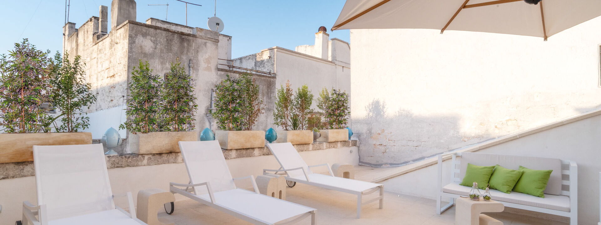 Vico Bianco Raro Rooms