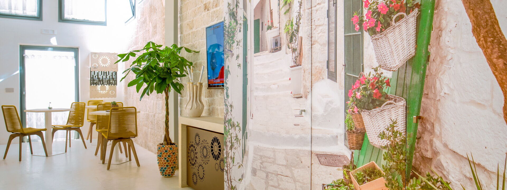 Vico Bianco Raro Rooms