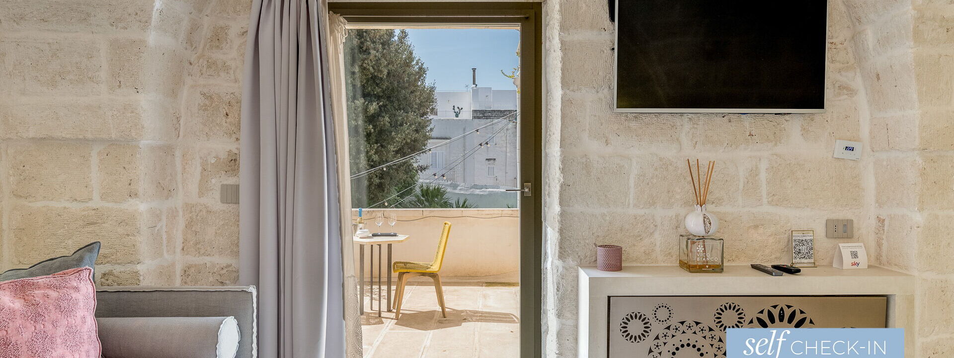 Vico Bianco Raro Rooms - La Terra Junior Suite Con Terrazza 5