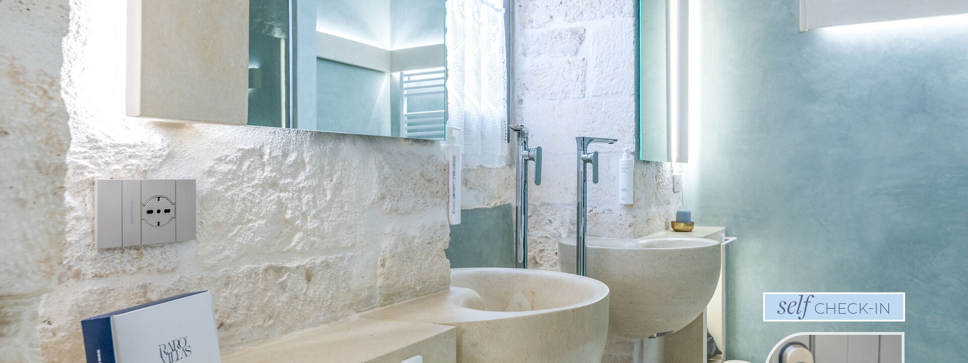 Vico Bianco Raro Rooms - Vico Bixio Deluxe 1