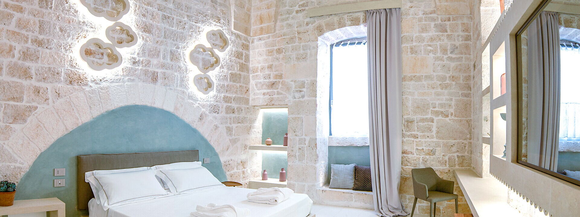 Vico Bianco Raro Rooms