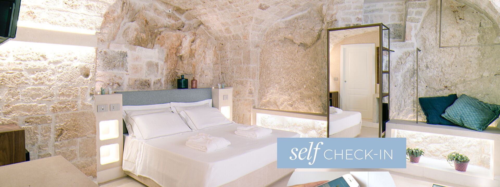 Vico Bianco Raro Rooms - Room Romantic Grotta Sant'oronzo 7