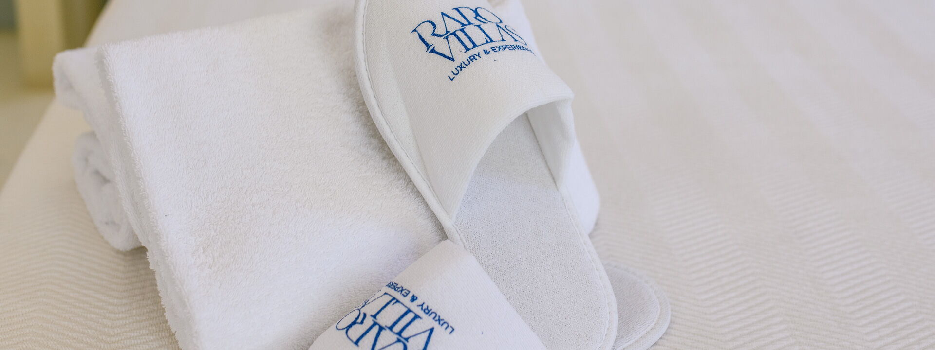 Vico Bianco Raro Rooms