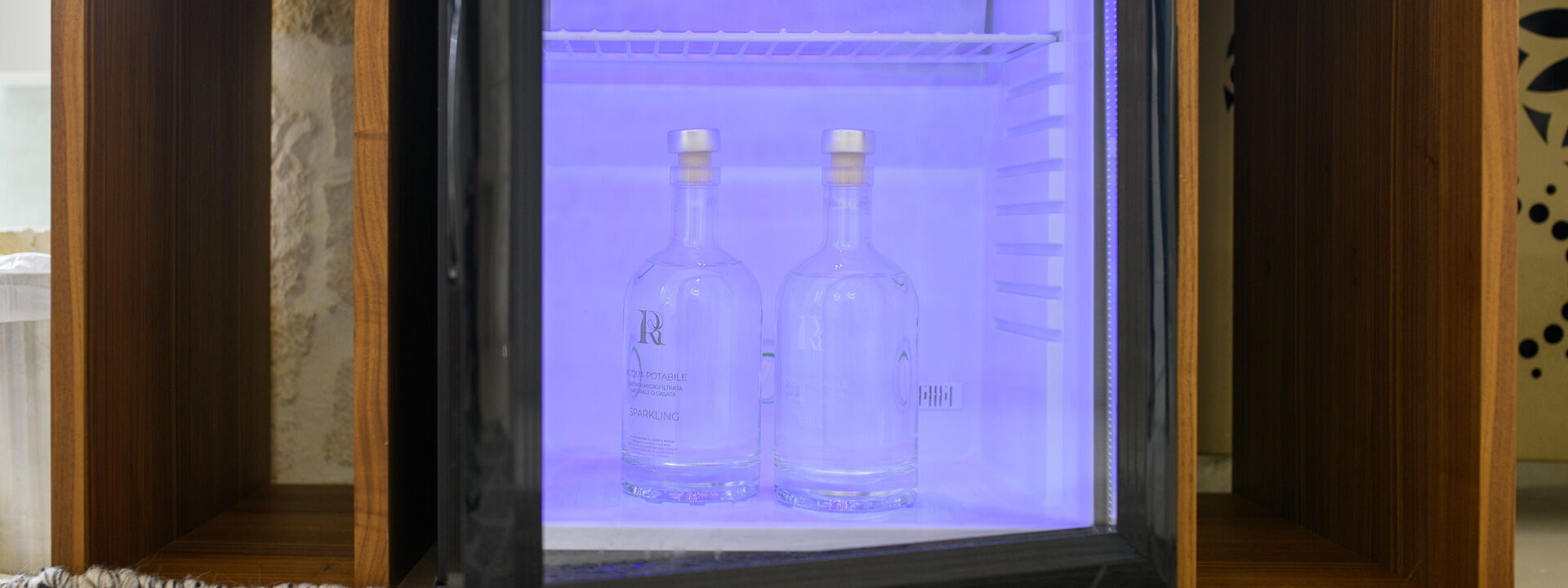 Vico Bianco Raro Rooms - Vico Bixio Deluxe 1