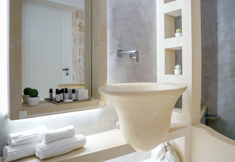 Vico Bianco Raro Rooms - Vico Castello Deluxe 3