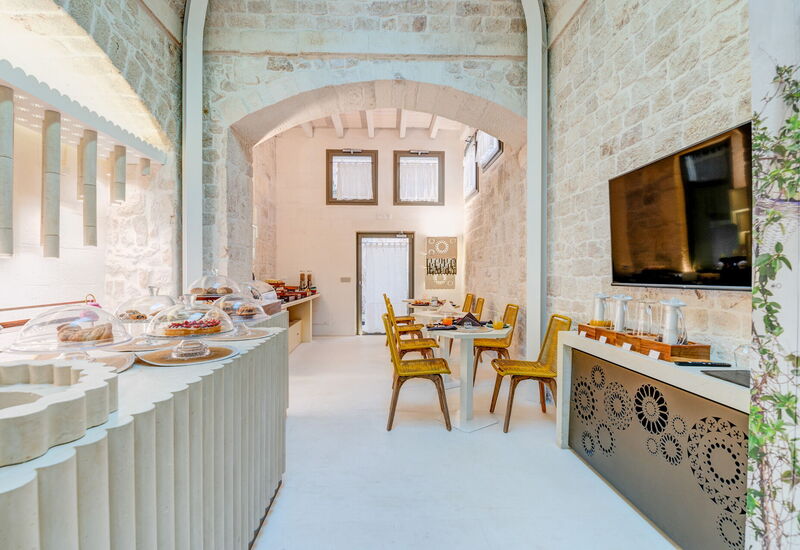 Vico Bianco Raro Rooms