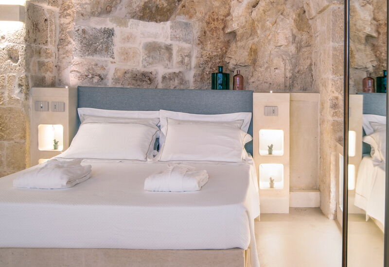 Vico Bianco Raro Rooms - Room Romantic Grotta Sant'oronzo 7