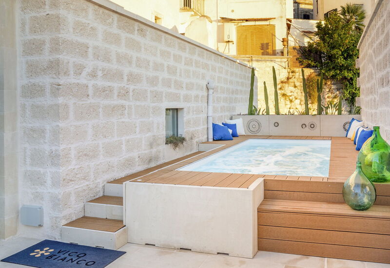 Vico Bianco Raro Rooms