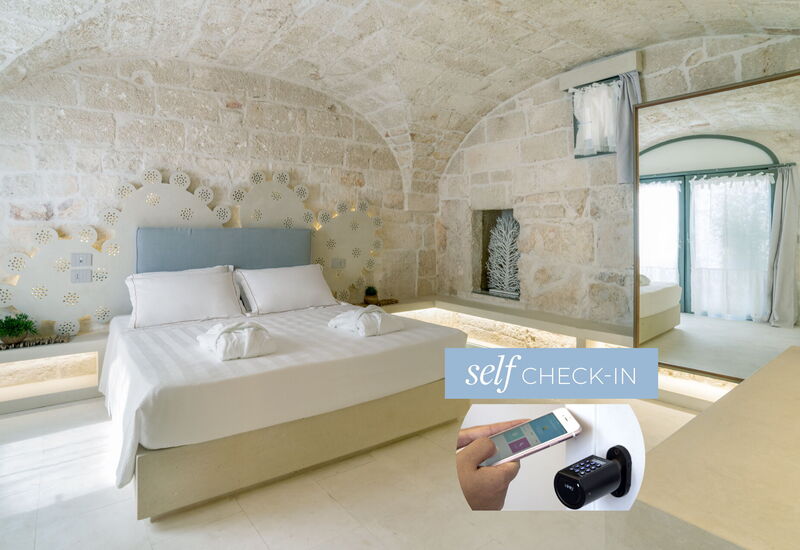 Vico Bianco Raro Rooms - Room Romantic Grotta D'Agnano 8