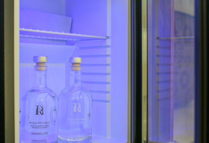 Vico Bianco Raro Rooms - Vico Bixio Deluxe 1