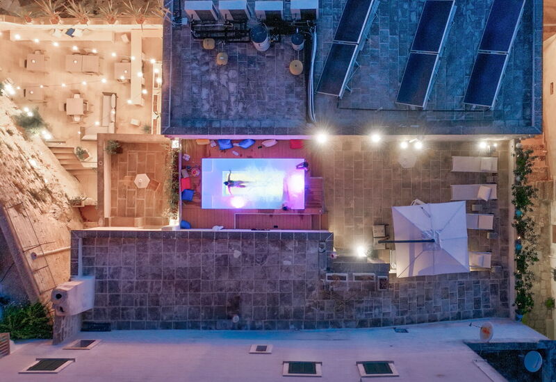 Vico Bianco Raro Rooms